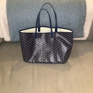 Stylish Navy Tote Bag